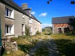 Manche property for sale with 1 500 sqm