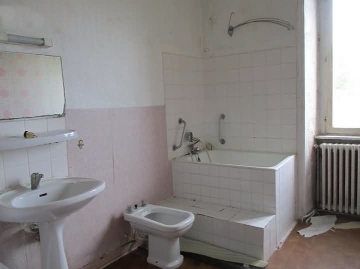 3 bed stone house for sale near Kerraden