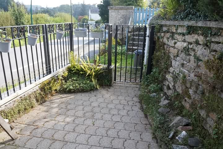 4 bed stone house for sale near Kerraden