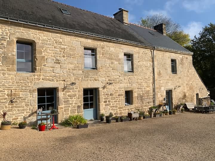 3 bed stone house for sale near Le Sourn