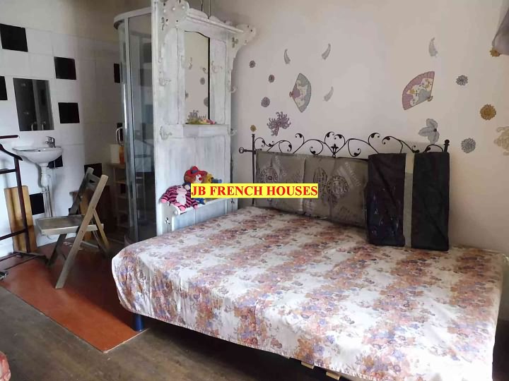 3 bed stone house for sale near Caribet