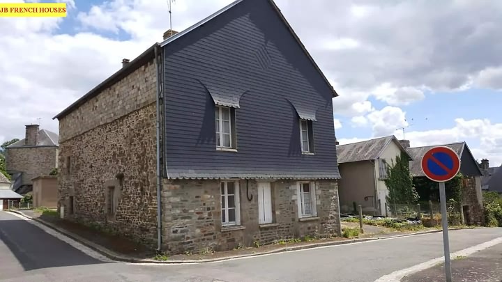 Stone house to renovate near Le Jarry