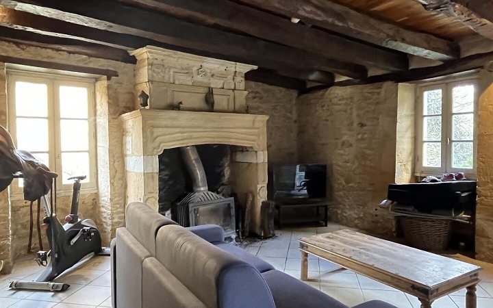 4 bed stone house for sale near Aubas