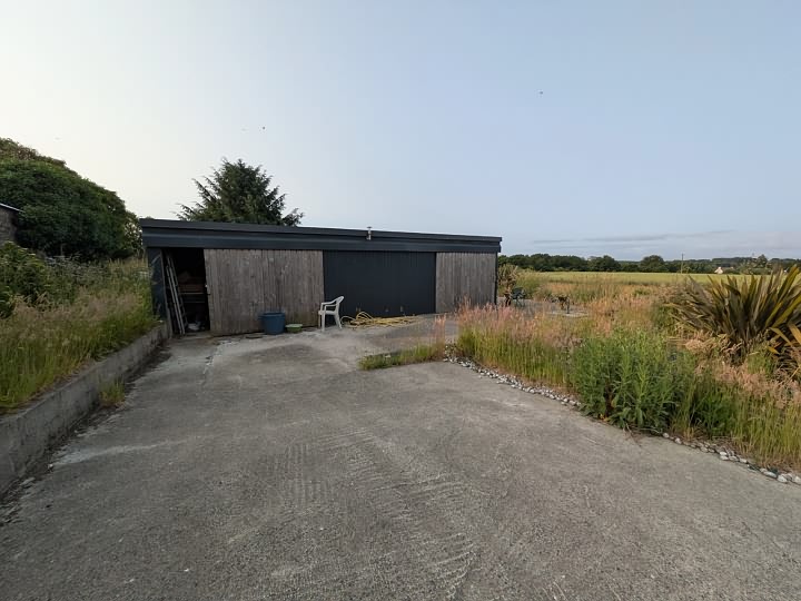 1 bed stone house for sale near Brittany centre