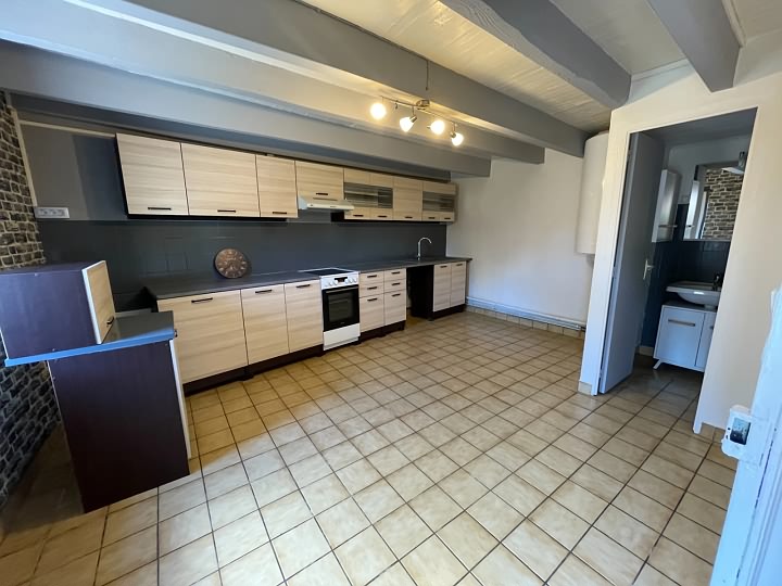 2 bed stone house for sale near Brittany centre