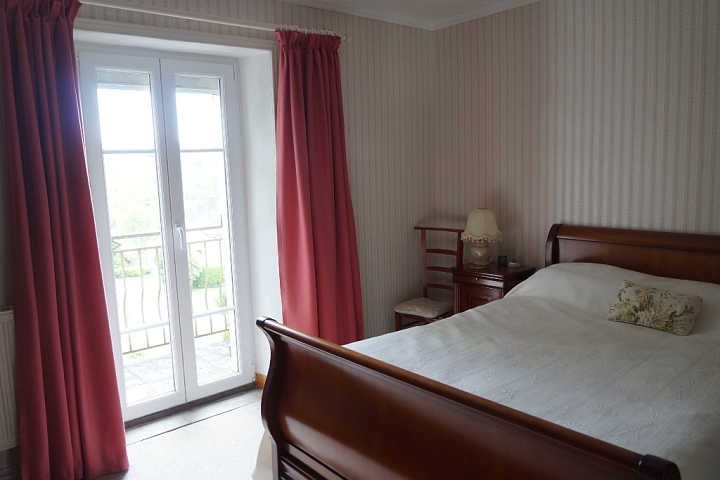 4 bed stone house for sale near Kerraden