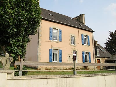 4 bed stone house for sale near Kerraden