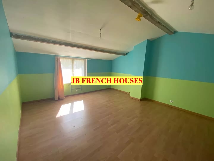 2 bed stone house for sale near Haimps