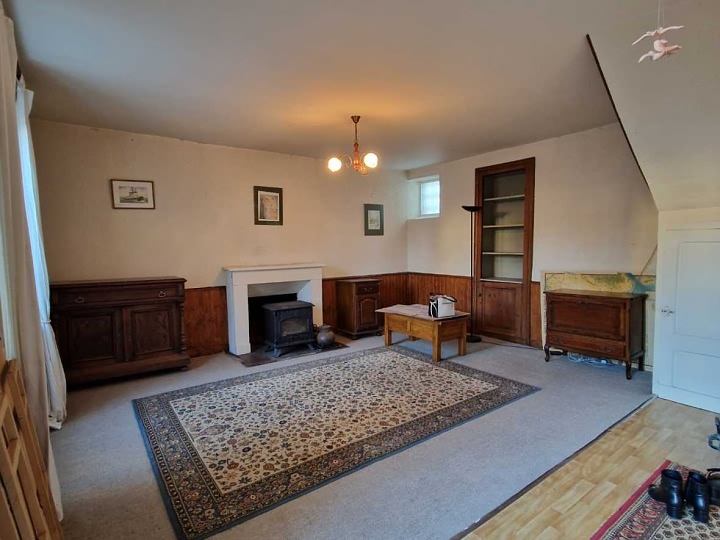 4 bed stone house for sale near Castels