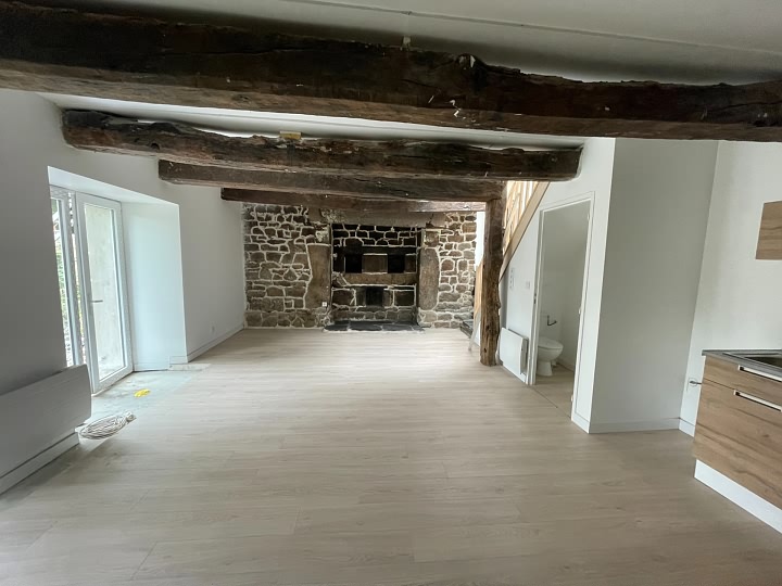 3 bed stone house for sale near Brittany centre