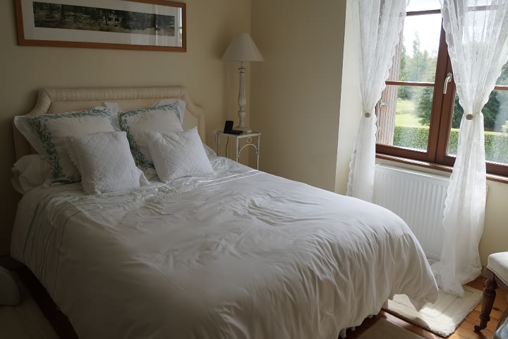 4 bed stone house for sale near Kerraden