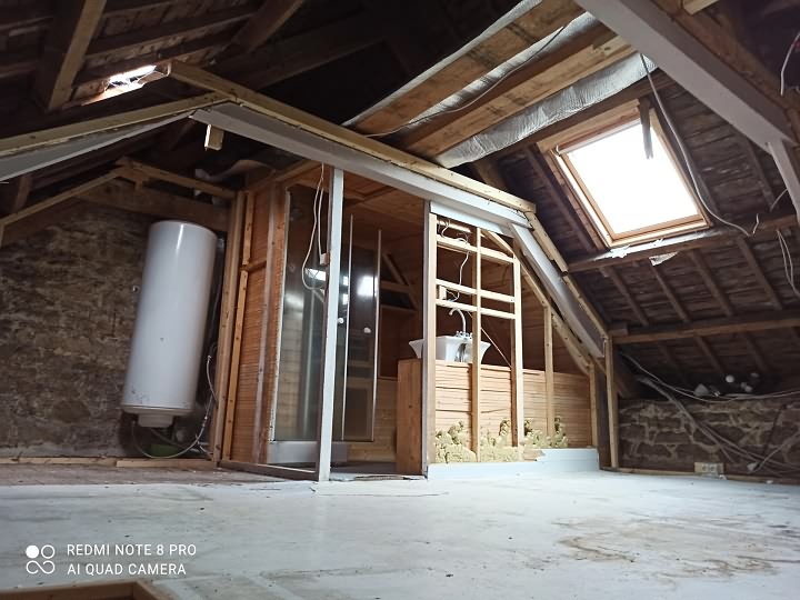 1 bed stone house for sale near Brittany centre