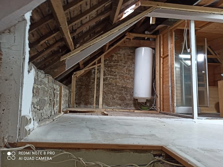 1 bed stone house for sale near Brittany centre