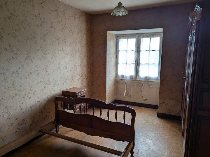 3 bed stone house for sale near Brittany centre