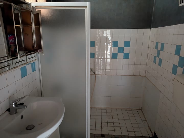 3 bed stone house for sale near Brittany centre