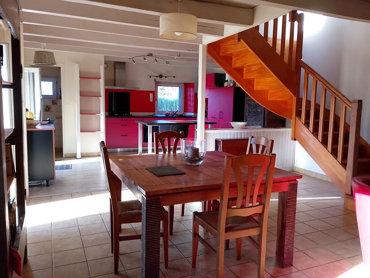 2 bed stone house for sale near Brittany centre