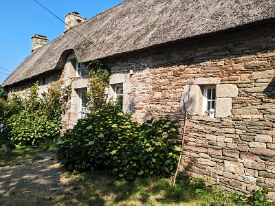 4 bed stone house for sale near Brittany centre