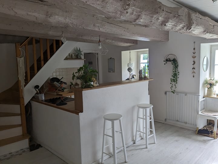 4 bed stone house for sale near Brittany centre