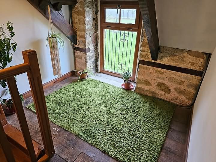 2 bed stone house for sale near Brittany centre