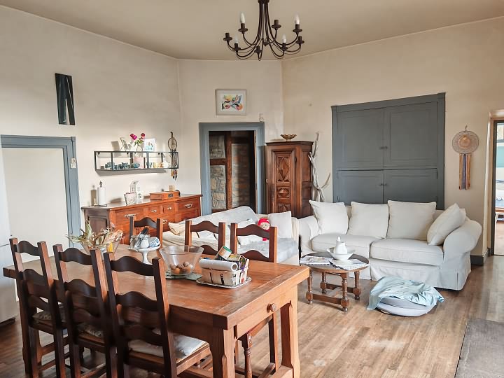7 bed stone cottage for sale near Dussac