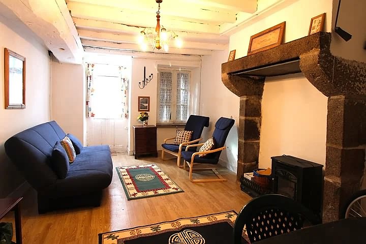 2 bed stone house for sale near Mantilly