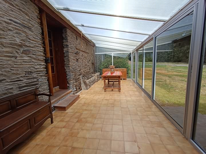 5 bed stone longère for sale near Bothoa