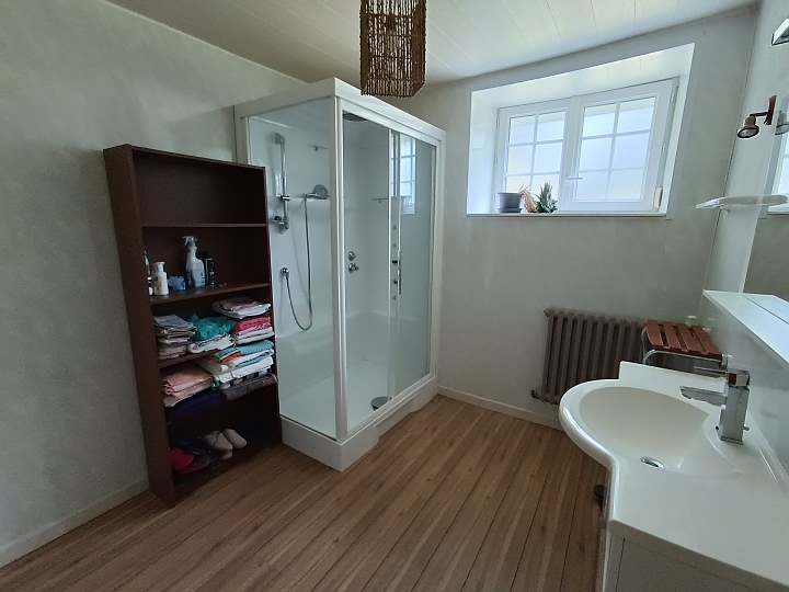 5 bed stone longère for sale near Bothoa