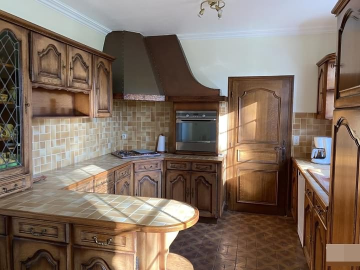 4 bed stone house for sale near Treve