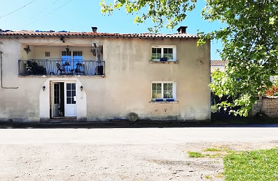 Arux8719