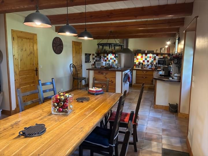 6 bed stone house for sale near Kerraden