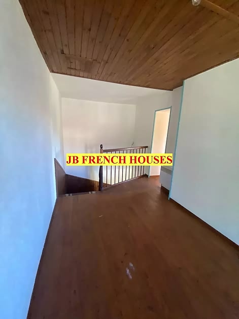 2 bed stone house for sale near Haimps