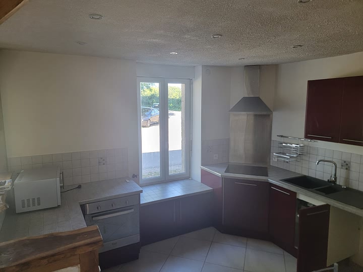2 bed stone house for sale near Le Sourn