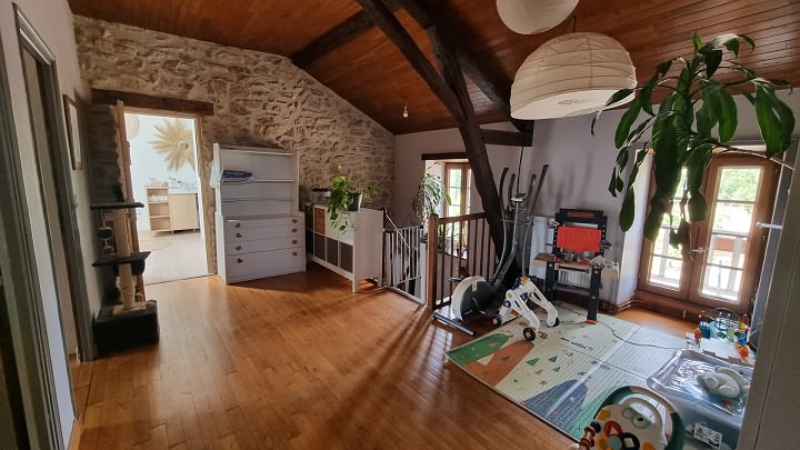 4 bed stone house for sale near Goulat
