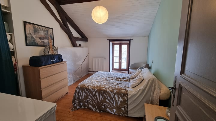 4 bed stone house for sale near Goulat