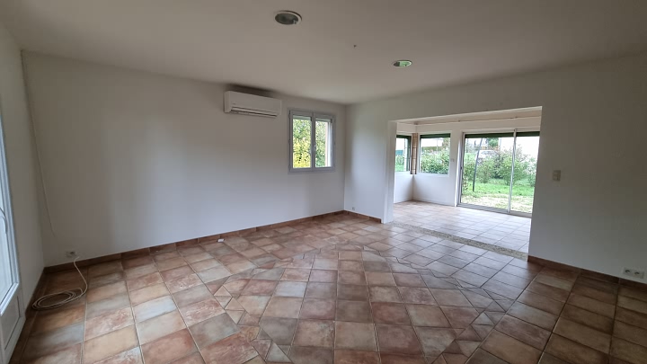 3 bed stone house for sale near Goulat