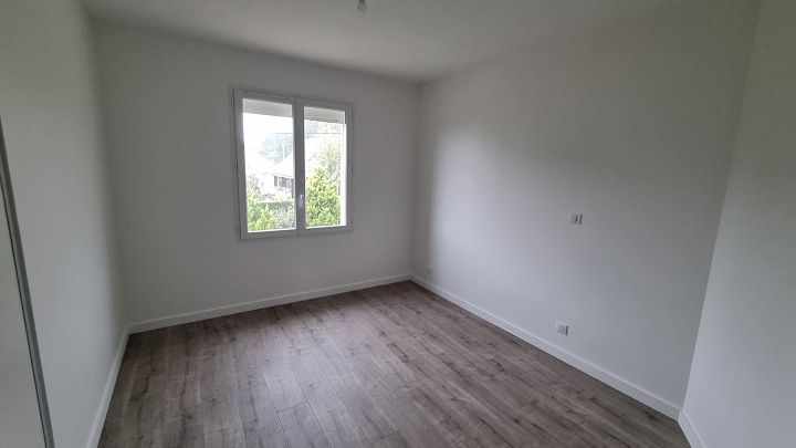3 bed stone house for sale near Goulat
