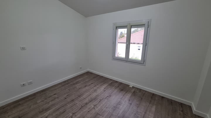 3 bed stone house for sale near Goulat