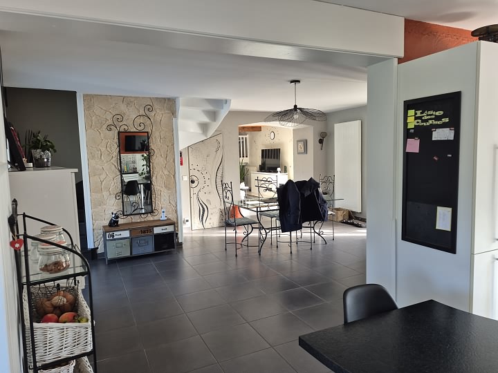 4 bed stone house for sale near Goulat