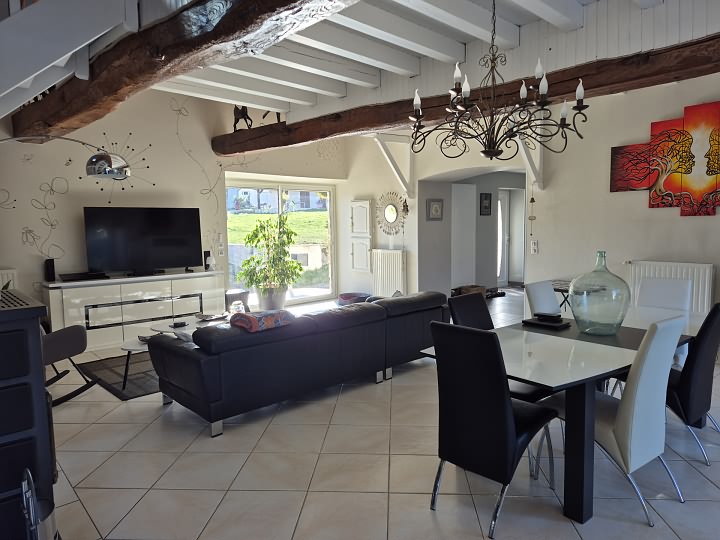 4 bed stone house for sale near Goulat