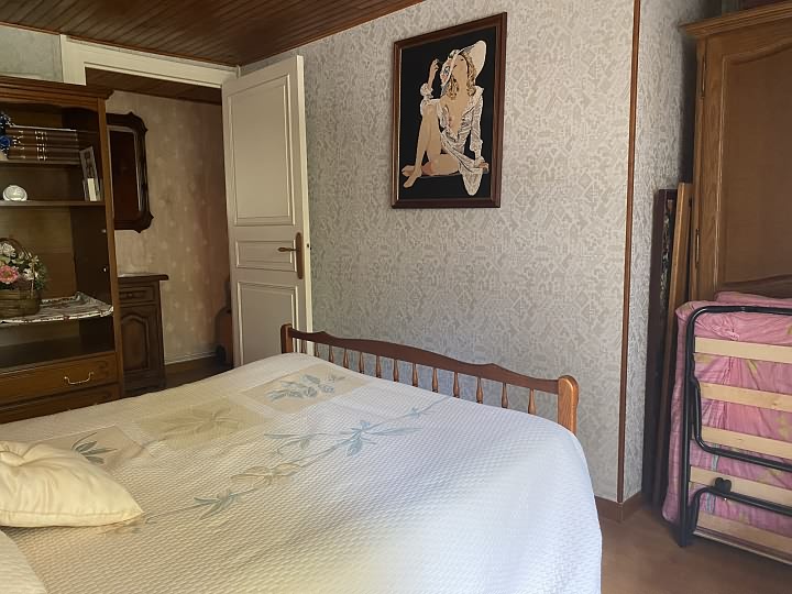 3 bed stone house for sale near Bujaleuf