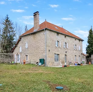 2 bed stone house for sale near Farges