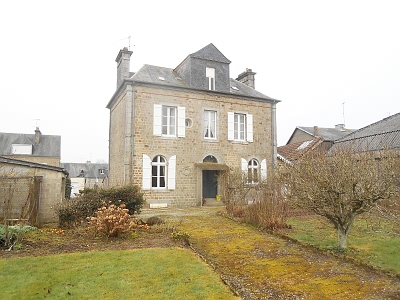 5 bed stone house for sale near Vengeons