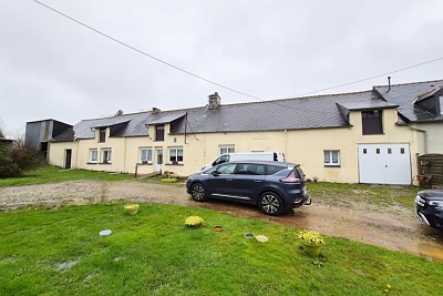 3 bed stone house for sale near Peer
