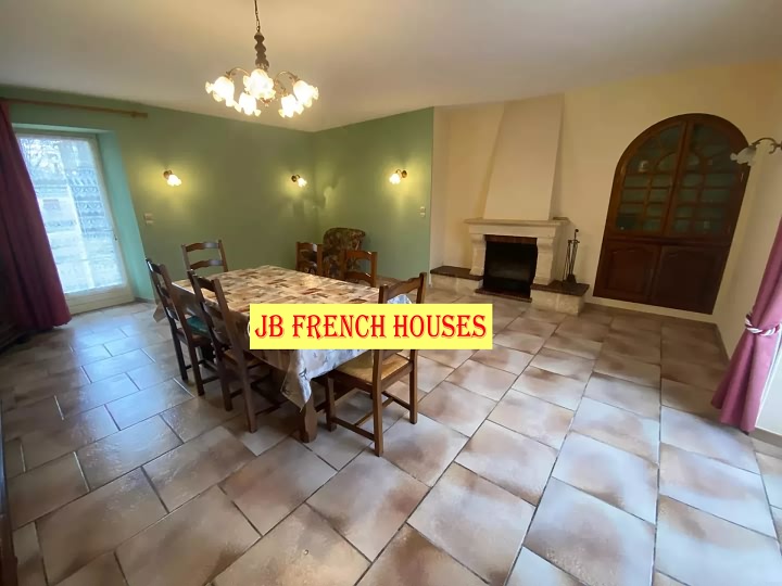 2 bed stone house for sale near Haimps