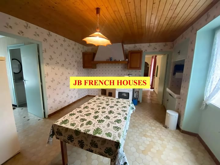 2 bed stone house for sale near Haimps