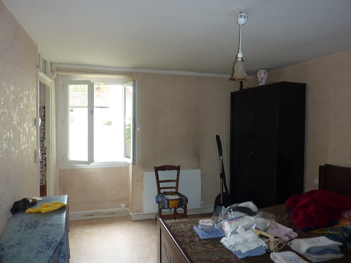 2 bed stone house for sale near Liglet