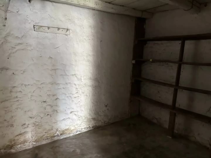 Vent86722198