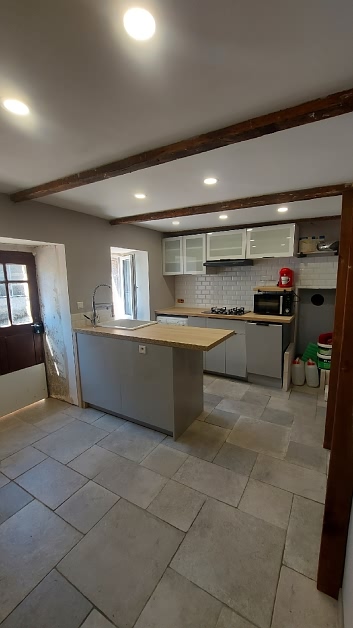 1 bed stone house for sale near Bonen