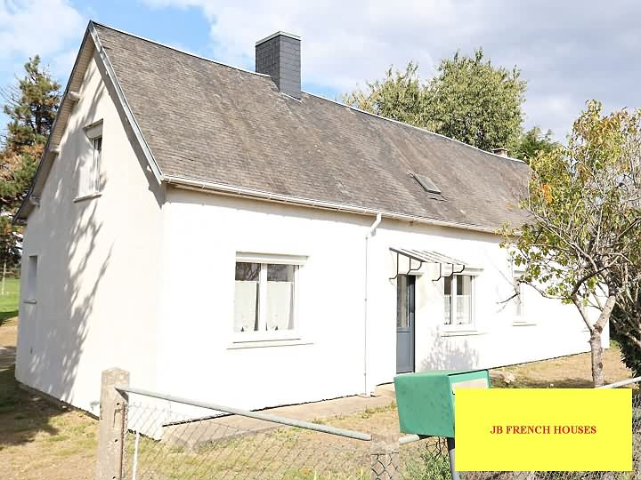 3 bed stone house for sale near Le Jarry