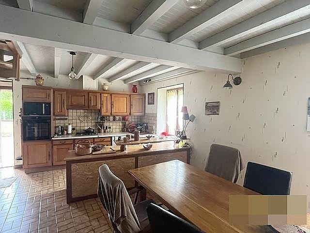 5 bed stone house for sale near Bujaleuf
